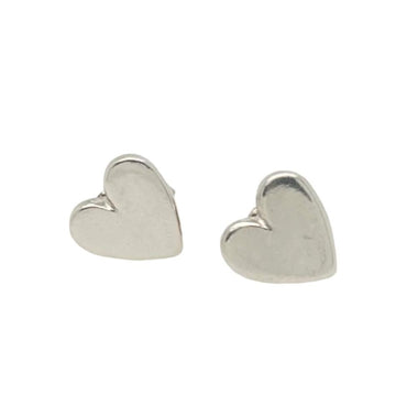 Argentium Silver Pretty Perfect Classic Heart Stud Earrings copyright chisholm trail designs 2025