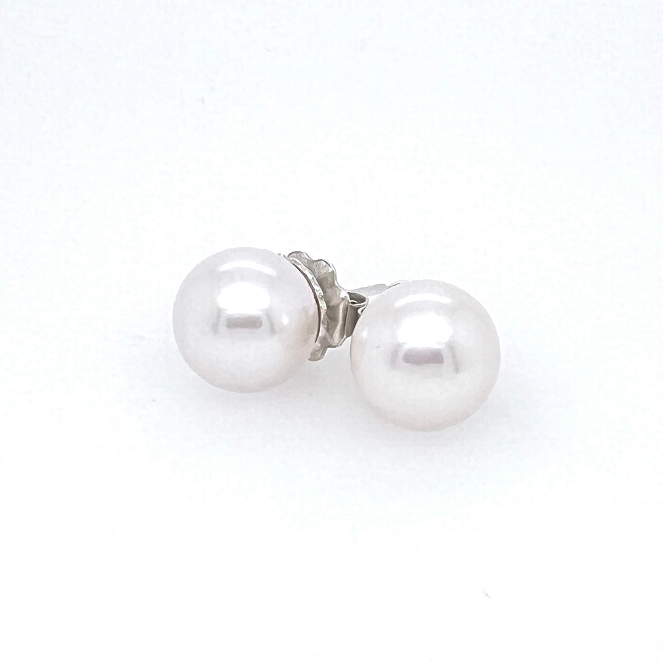 Freshwater White Pearl Stud earrings in Argentium silver